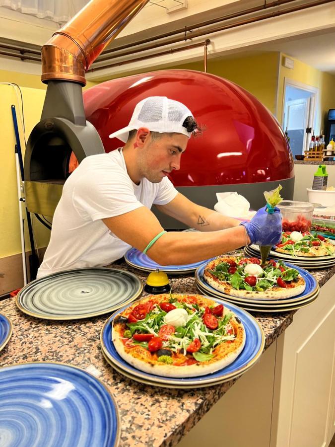 Albergo Ristorante La Torretta Castiglione dei Pepoli Eksteriør bilde