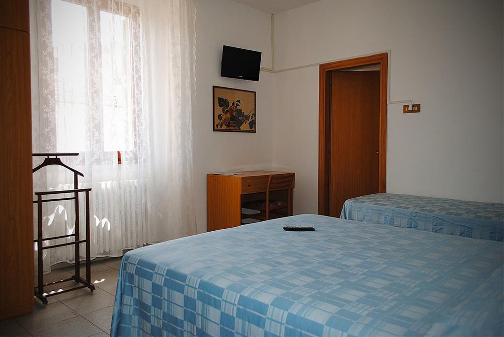Albergo Ristorante La Torretta Castiglione dei Pepoli Rom bilde